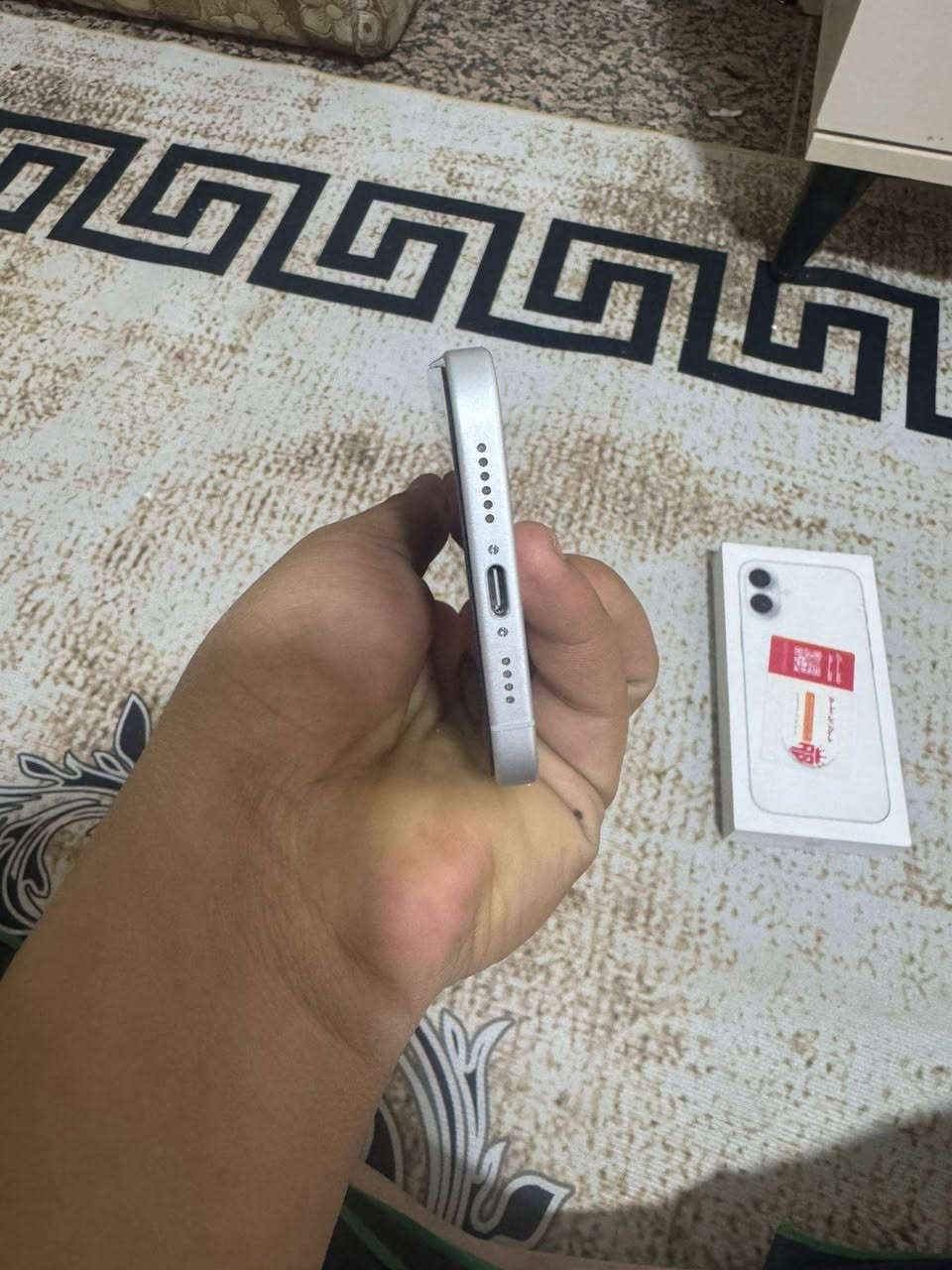 السلام عليكم 
جهاز آيفون ١٦ بلس ابيض 
ذاكره ١٢٨ 
بطاريه ميه مشحون ١٣ مره 
ويا كيبل أصلي 
كلش جديد بي وصل ضمان استعمال ١٠ أيام 
فقط 
الضهر بي كسر بسيط إذا امبين بلصوره 
سعره مليون قفل كل مجال مابي 
المكان بصره جبيله 

اخوان أنه مكلف بالنشر هذا رقم
 صاحب الجهاز إتصال فقط
‏‪***********‬‏
