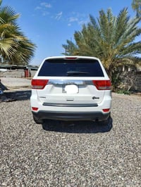 للبيع او مراوس سياره جيب موديل 2011صبغ جاملق امامي فقط رقم نينوى المان...