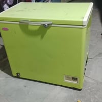 مجمده للبيع السعر ١٥٠ 07850007900