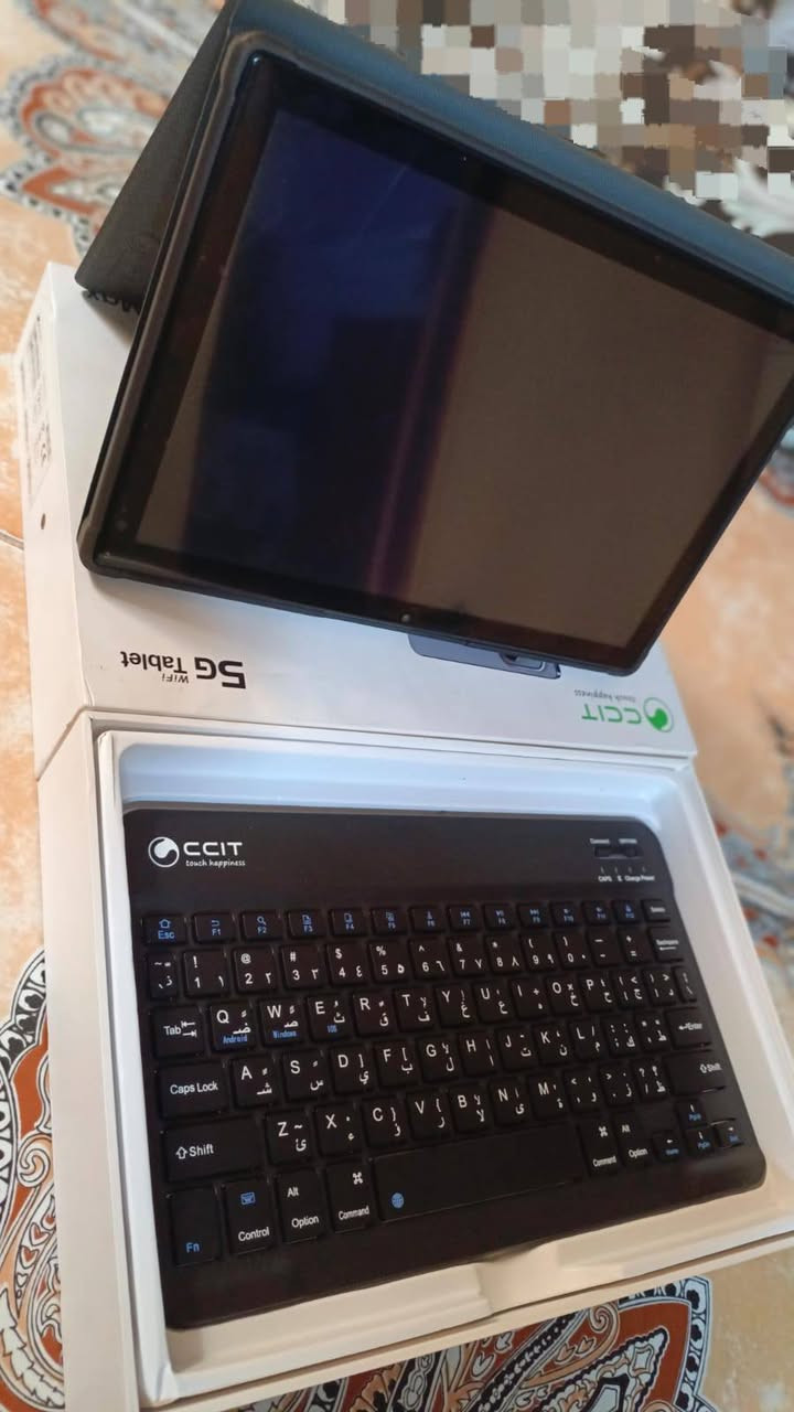 ايباد s16 MAX
ذاكره 512
رام8
مع ملحقات ما مفتوح ابد
ماوس
كيبورد
قلم
راس شاحنه 
توصاله 
دبوس شريحه
كڤر
دبل سيم كارت 
بطاريه 10000Ahm
السعر 160
رقم الهاتف ‏‪***********‬‏
