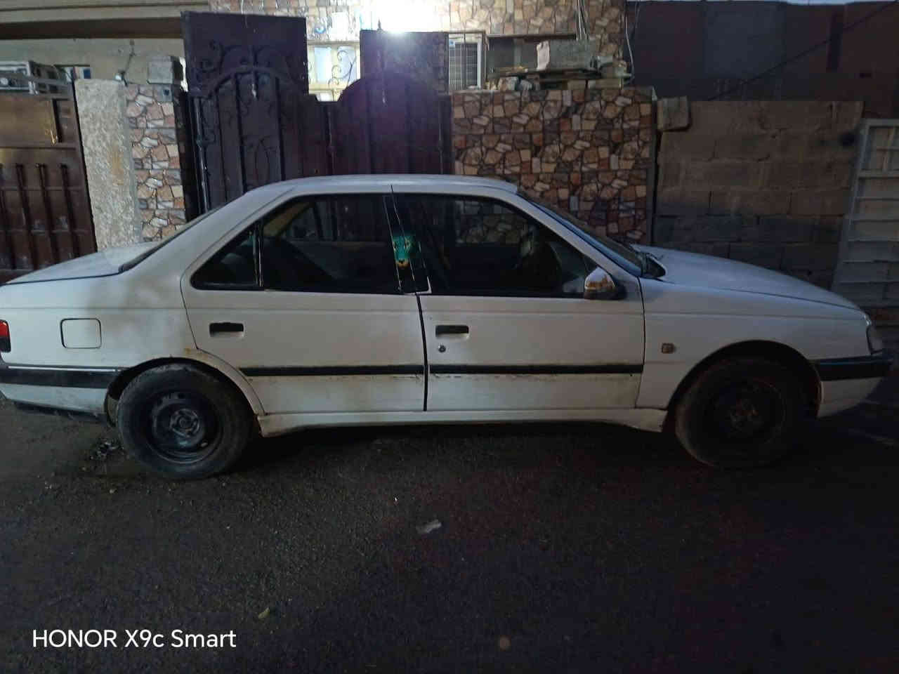 سلام عليكم بيجو جيلكس 2010 سياره نضيفه كير مكينه جديد رقم بغداد بسمي تحويل مباشر.   سعر 31 بيه مجال بصيط  رقم تلفون ***********
