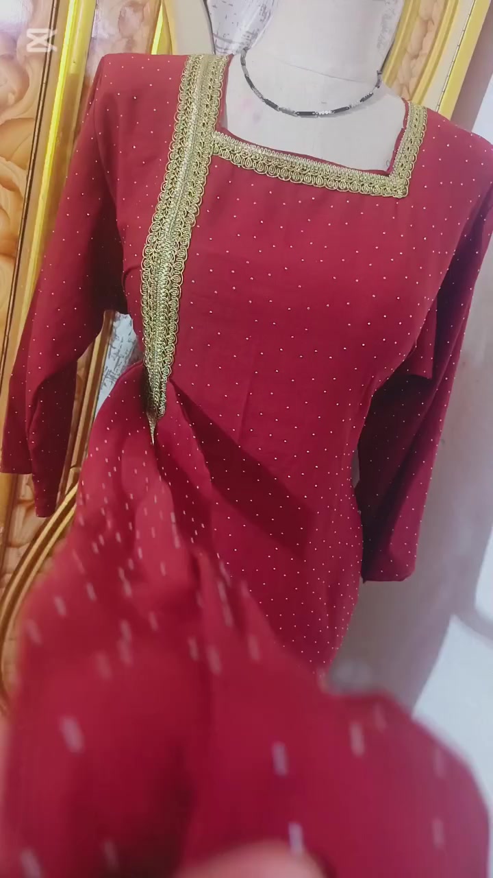 #المشاريع_الصغيرة هلا بنات حبيباتي خياطة دشاديش بيت وفساتين حسب الطلب موجود اقمشة انواع والوان الي تريدوة ❤
موجود توصيل لجميع المحافظات🥰💓


**إذا كنت صاحب هذا الإعلان وتريد حذفه لأي سبب، رجاءا أرسل رسالة إلى الدعم الفني**