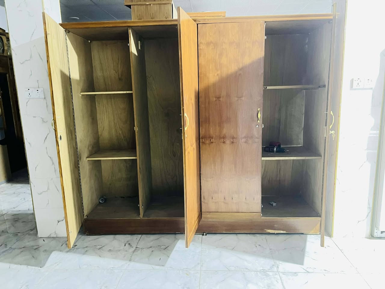 سلام عليكم توجد أثاث مستعمل وجديد للبيع في الرمانه البعبيد سعار مناسبة توجد خدمة توصيل


**إذا كنت صاحب هذا الإعلان وتريد حذفه لأي سبب، رجاءا أرسل رسالة إلى الدعم الفني**