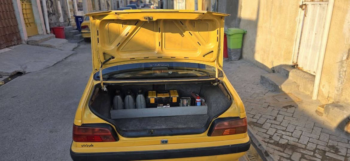 السلام عليكم بيجو بارس (مديل15) بيهة طخه بين باب وجاملق معمره علا كدهة السياره خير من الله بلاديه وحلوه سنويه ال27السياره بسمي (سعر 46 بيهة مجال)سياره بيهة شاشه وتخم سماعات مضخم سياره تدفى تبريد شغال سياره مابيهة نقص برغي رقم *********** مكان بغداد
