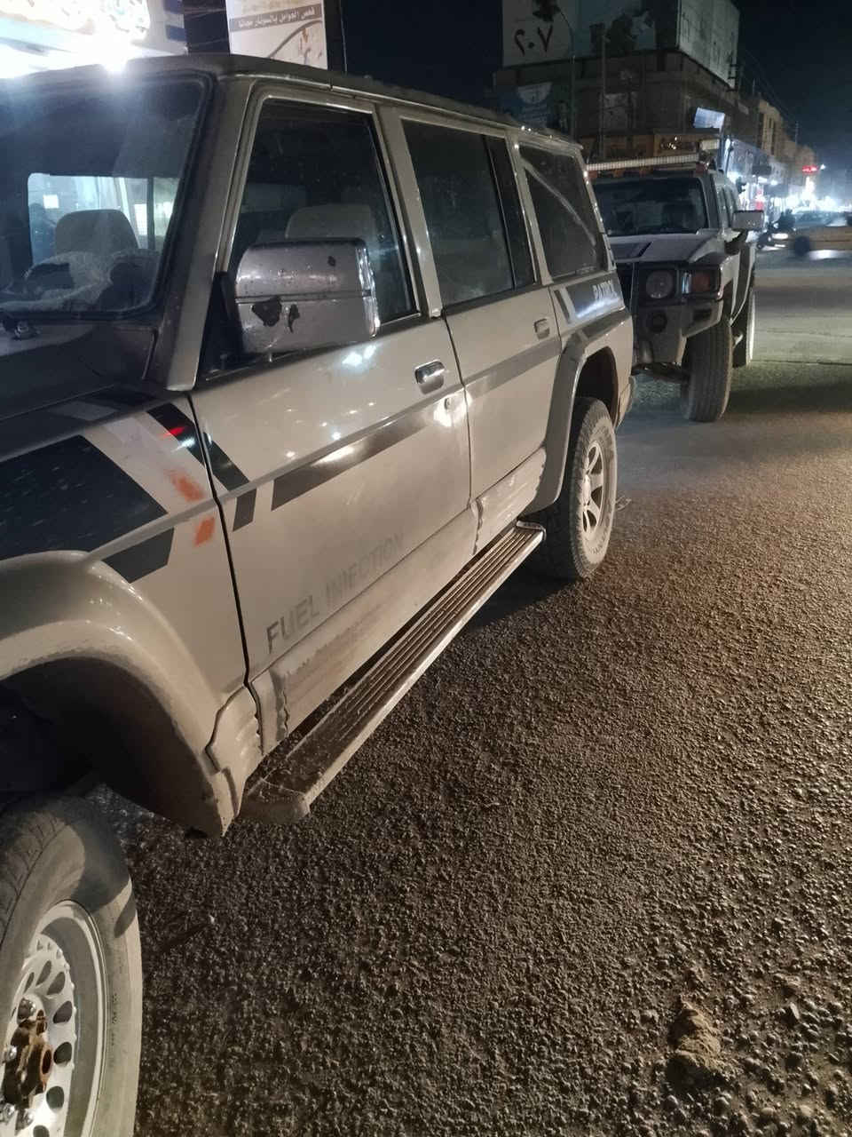 سلام عليكم نيسان يترول 93سياره محوره الكزز ٨ سنويه ماصاقطه رقم بصره مشروع وطني تحويل ثاني يوم كهربأيات كله شغاله كيجات لايت زنون كله شغاله سياره ناعمه  كير بلادي اكسن خير من الله صدر امي خلفي خير من الله للعلم سياره بي كازكت سعر ٤٠ وبيه مجال للاستفسار الاتصال عل رقم ***********
