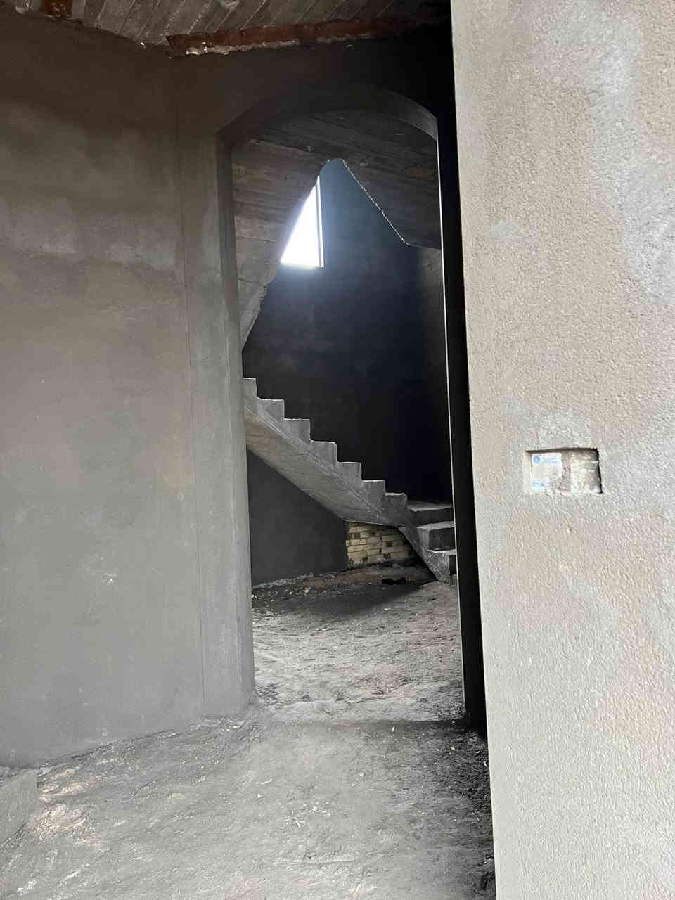 كادر متكامل 
*********** 
البصره تنومه
