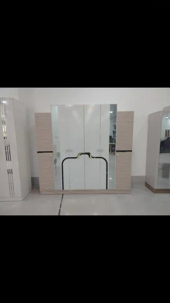 "صممنا الراحة لتناسب نمط حياتك".
"جودة تعيش معك.. أثاث يدوم مدى الحياة".
"استرخِ بأناقة.. راحة لا مثيل لها".
"اختر الجودة.. اختر التميز".


**إذا كنت صاحب هذا الإعلان وتريد حذفه لأي سبب، رجاءا أرسل رسالة إلى الدعم الفني**