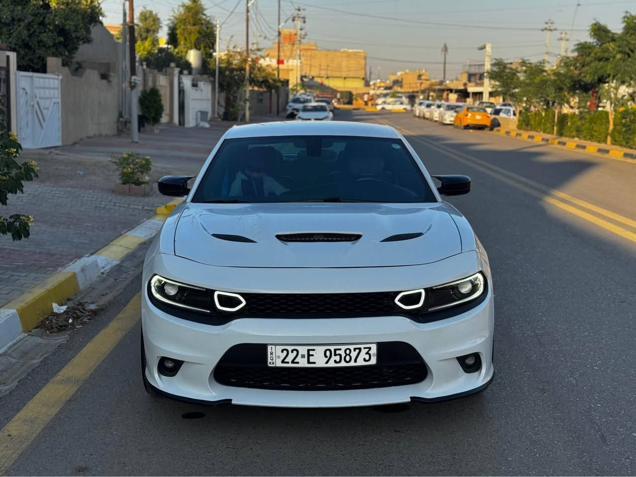 للبيع دوج 2022 SXT كندي  تو ويل
كير و محرك كفاله ماشي 43ميل
شاشه كبير 
دركة RPM
كشن شامو 
دشبول ليد
دعاميات و الوياله GT
بعد هواي مواصفات 
صبغ فقط بنيد و ملاحظات بسيطه 
سونار ناشرها
سعر245 مجال قليل
مكان كركوك *********** كركوك, العراق
