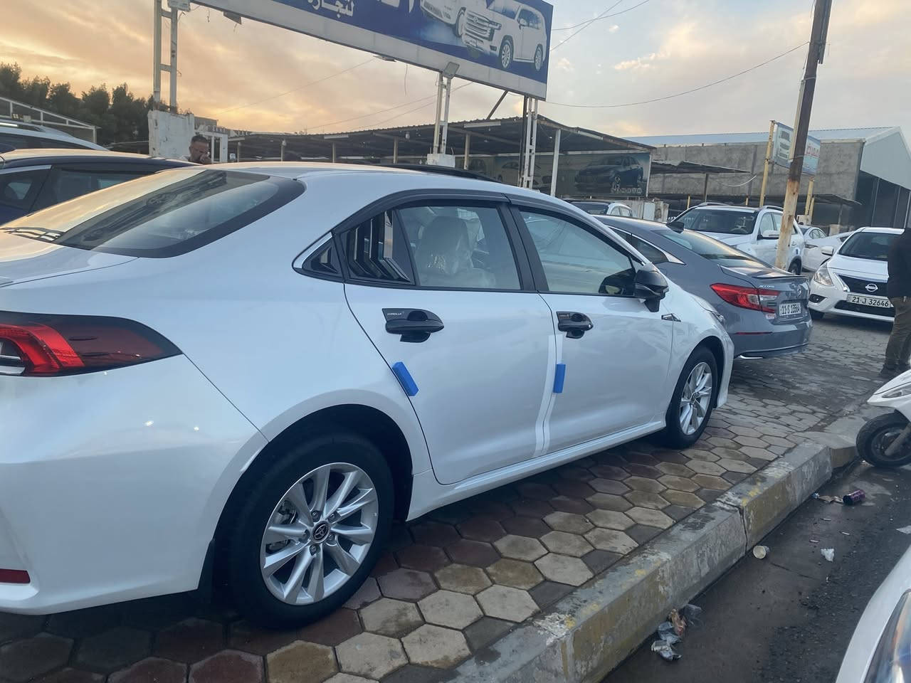 السلام عليكم 
اخواني 
كورله خلجيه ساز ماشيه (38)
بعدها بضمان 
بوضع الشركه موديل (2024) 
السعر (184) مجالها كلش قليل
فول واحد ع واحد 
رقم وهزه وفحص كله جديد
باسمي 
***********

‭0773 378 1061‬
