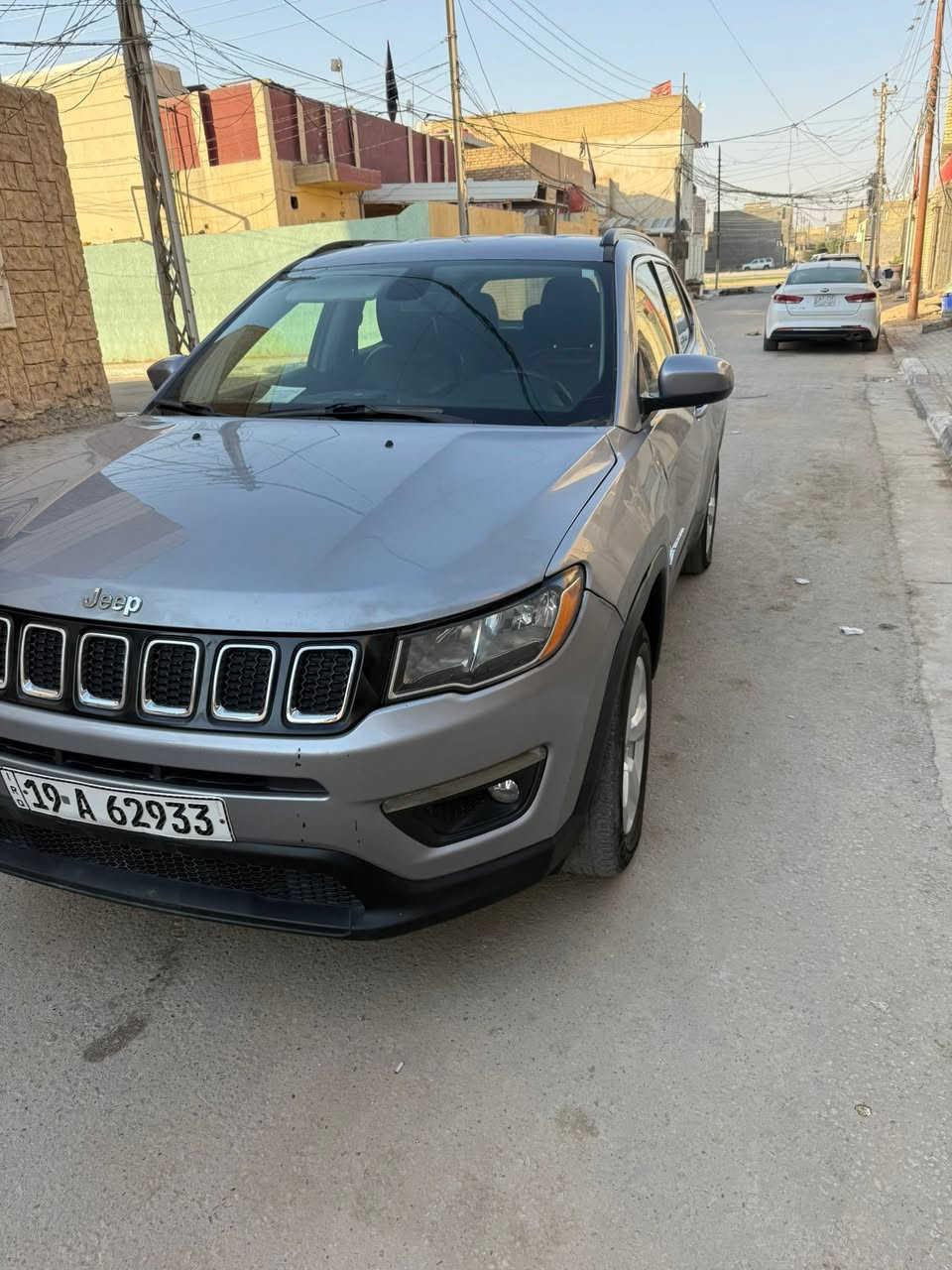 سلام عليكم جيب كومبارس 
موديل 2019 رقم كربلاء 
مكينه 2400 دوش
بصمه +بصمت ابواب
تشغيل عن بعد 
مثبت سرعه 
سياره فول ما عده الفتحه
شاشه كبيره
هند بريك بصمه
كامره دواره
جنطه كهرباء 
مكفوله من الصبغ وضربه
حادثه إصبعين بل جاملغ المامي 
إصبعين بارد بيهه 
السعر 105
وبيهه مجال 
 *المكان كربلاء* 
الرقم ***********
