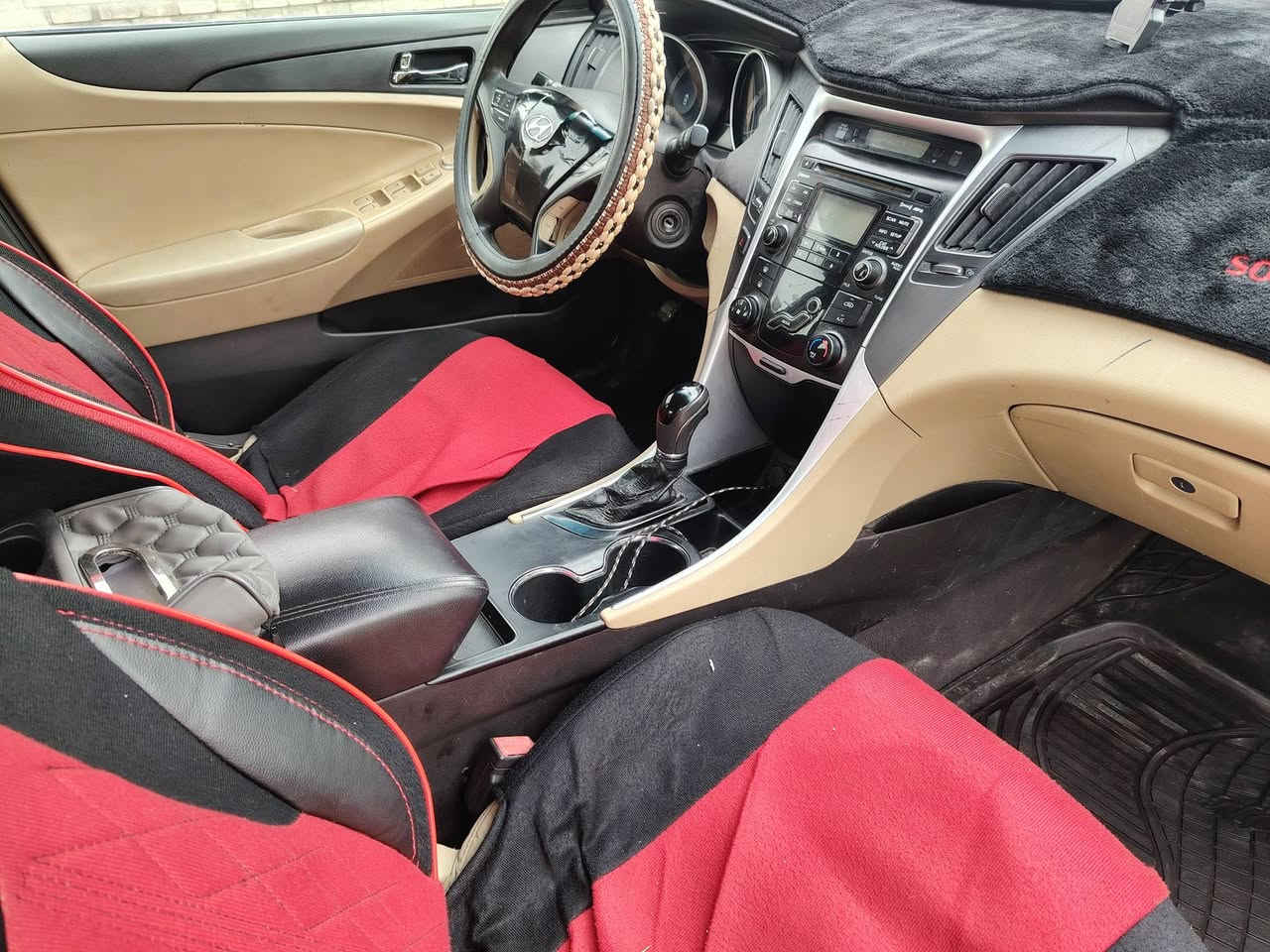 سياره سوناتا
موديل 2011
  رقم دهوك انكليزي
صبغ بونيد
السعر 105 بيه مجال
***********
