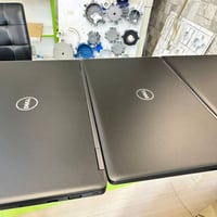 Dell 5580 i5-6 HQ 8-256 ssd 15,6” 170 الف  ٠٧٨٠٢٨٣٦١٩٤