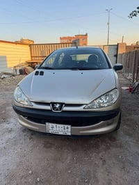 للبيع بيجو فرنسي موديل ٢٠٠٩ كير اوتماتيك سياره نضيفه جدن السعر ٤٥ $ وب...