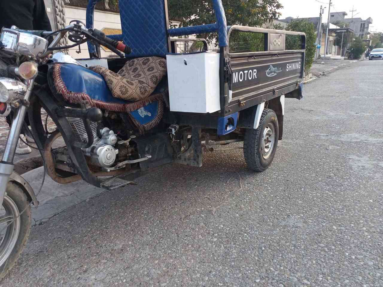 ستوته للبيع موديل 20 محرك 24 ما مفتوح شرط عيب ما بيها كهربائيات شغاله سلف السعر مليونو 400 بيها مجال شيء قليل الاستفسار على الرقم *********** تخم تايرات جدد
