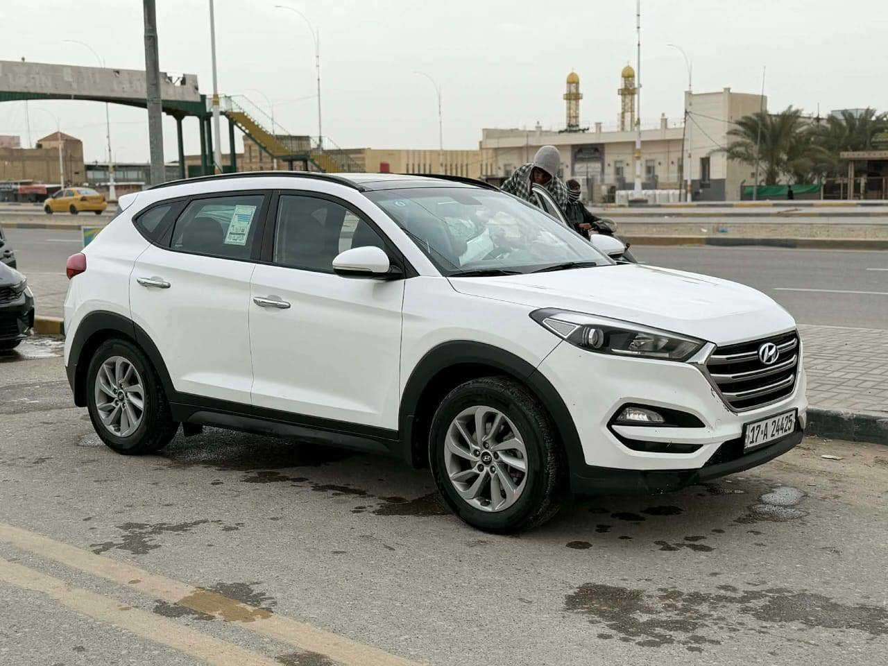 سلام عليكم
توسان مديل 2017 خليجي مكفوله كفاله عامه من الفتح ولضرر فقط بارد باب السياق بسيط محرك 2000 دوش كير 6 نمر كير مكينه حداديه تبريد تخم تاير شرط فول مواصفات اشاير بلمري مري شفط تبريد قطعتين بنرامه حساس خلفي +كامره 5 ويلكب لايت حاجب بواقي المواصفات المعروفه مكان السياره رميثه
بيع او مراوس حسب القناعه اي استفسار ***********
