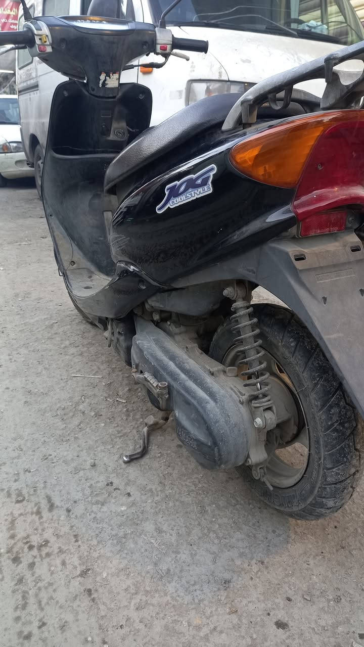 سلام عليكم عندي دراجه عصفوري مال رمبه صار شهرين من اشترته من شارع فلسطين السعر ٦٠٠الف تلفون *********** مكان بغداد شارع حيفا قرب نادي الزوراء
