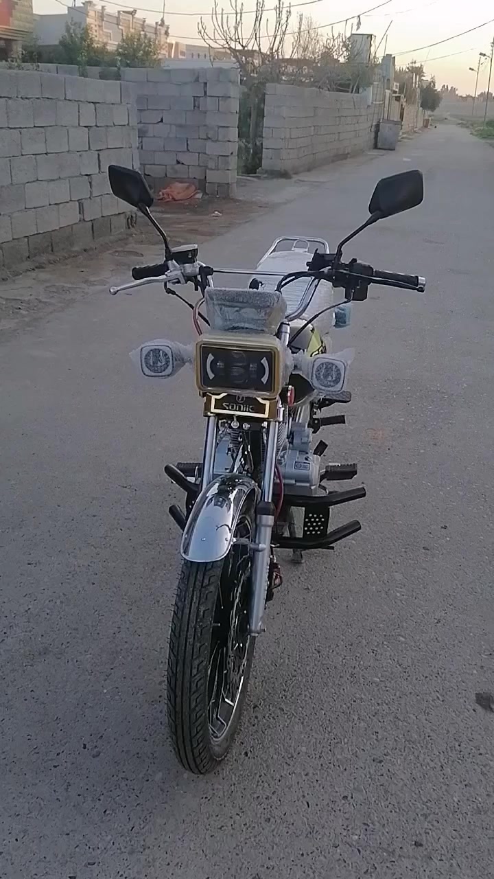 دراجه البيع سيفان اصلي باب اول ماشي 400كيلو اخو الزيرو وراق موجوده دبل. عنبار ابريك امامي دبل فول  تشغيل عن بعد مكفول من الشخط موديل 25 محدث 26 مكاني ديالى الخالص السعر 900بي مجال قليل


**إذا كنت صاحب هذا الإعلان وتريد حذفه لأي سبب، رجاءا أرسل رسالة إلى الدعم الفني**