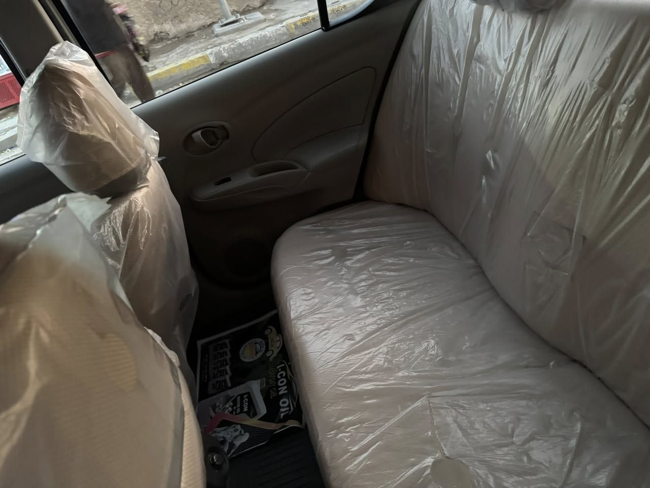 سلام عليكم نيسان سني٢٠٢٤ رقم اربيل الجديد باسمي تحويل ثاني يوم شاشة كامرة حساسات ٤جام كهرباء تبريد قطعتين اشاير بالمري بيها بارد فقط بجاملغ الامامي عكس السايق فقط قطرة صبغ ماكو  ماشية٦٤ السعر ١٢٣ اي استفسار واتساب*********** واني حاضر
