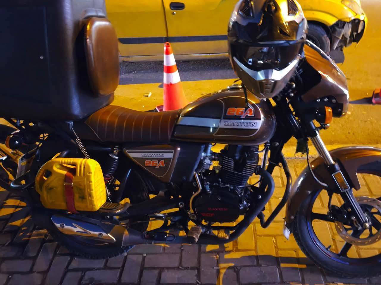 نقوصات بسيطه مرايات دسكات بريك امامي الاستاند تعليك طاگ المحرك مكفول وكيره مكفول
للبيع  المكان بغداد الحسينيه مال راشديه ***********
مستعجل
