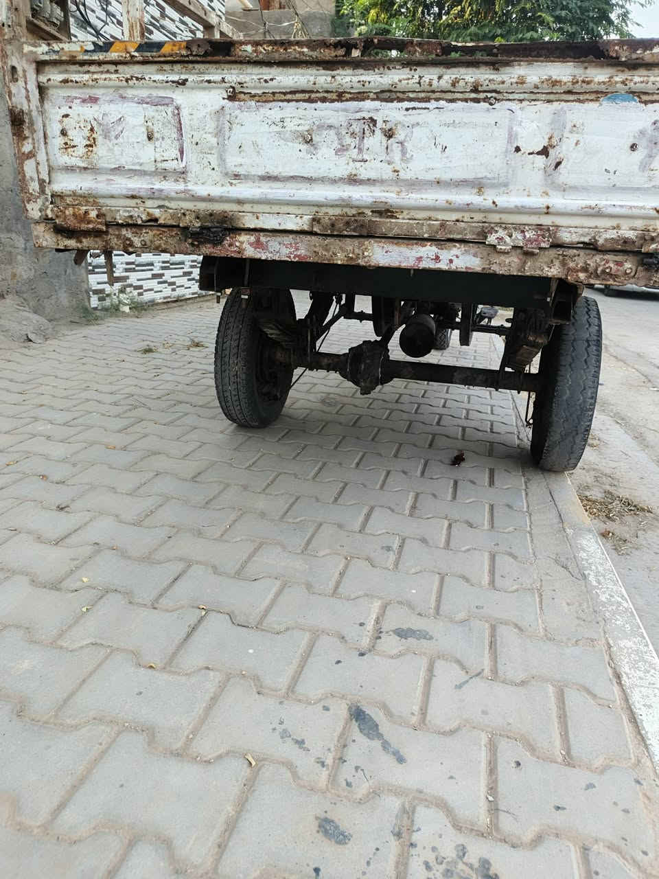 ستوته للبيع كلك كلك شاصي مكفول مكينه ناعمه ماعايزهه اي شي مضبطه كلش مال جناي مكاني رميثه ***********
