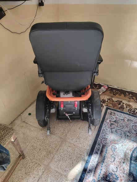 عربانه كهربائيه للبيع ***********
