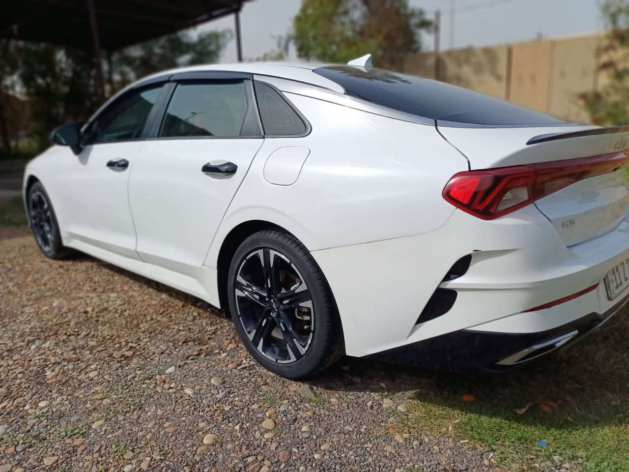 كي فايف . K5.   موديل  24  جيتي لاين  شاشه كبيره رقم بغداد  السياره جديده وما بيها نقصص

وارد امريكي ( فول موصفات)الحادث كما موضح  بصوره
( عداد 29 داخل احمر مشمشي

  اني مستوردها ومصلحها على ايدي شغل درجه اولى السياره جديده( محرك 2500 اقتصادي ونشاط) 

المكان بغداد  ***********،   سعر 182$
