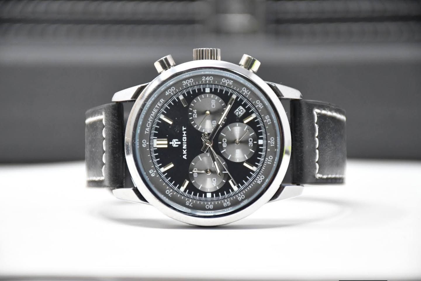 موديلات منوعه من ساعه اكنايت جميع السناتر شغاله
مقاوم للماء 50M
تأتي مع العلبه والمرفقات 
السعر 15 الف


**إذا كنت صاحب هذا الإعلان وتريد حذفه لأي سبب، رجاءا أرسل رسالة إلى الدعم الفني**