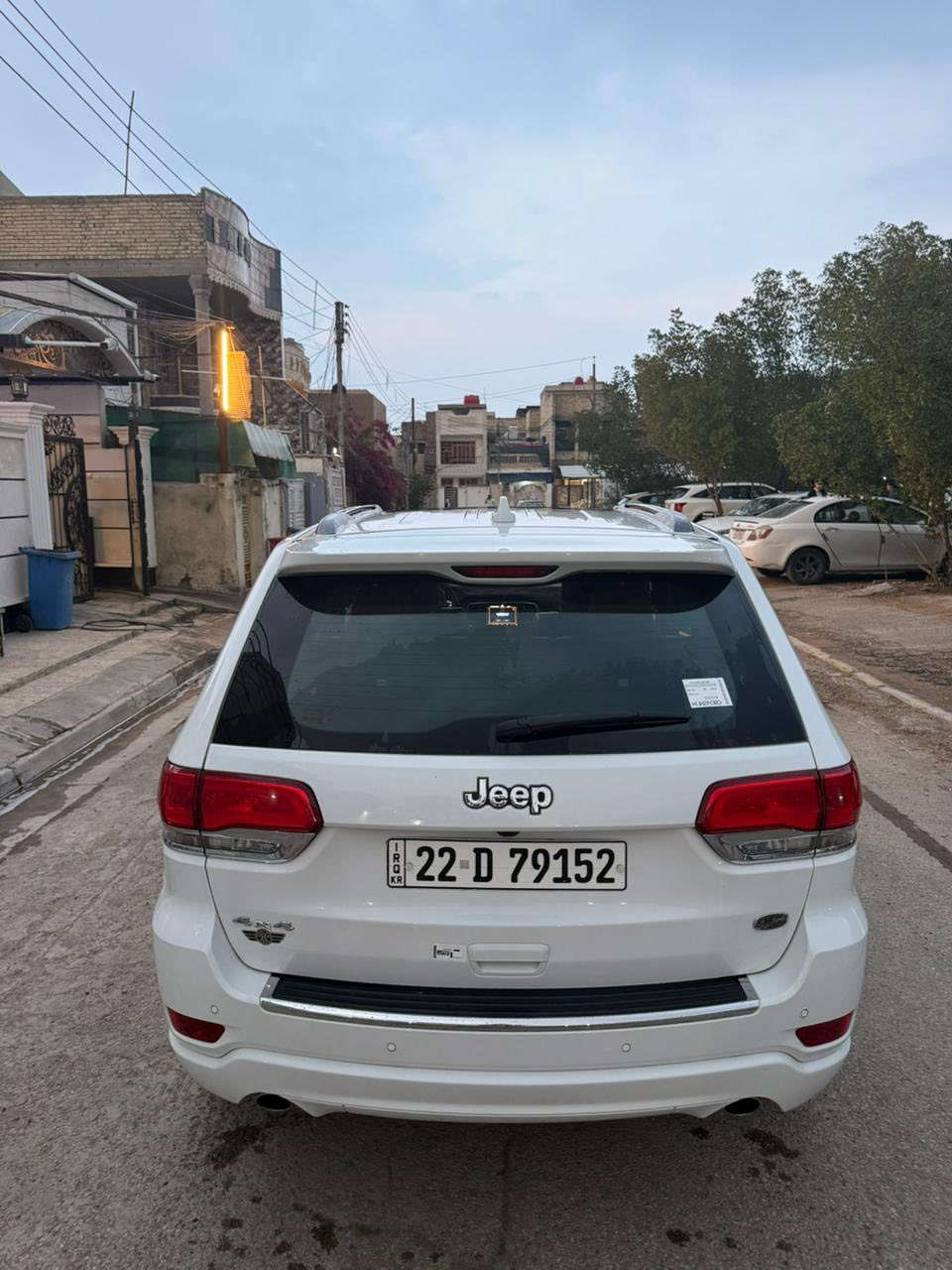 جيب 21
اوفرلاند
ابيض
داخل قرميدي
كفاله عامة السيارة عدى شخط اصبع باب وره السايق غير الاصبع
 مكفول مكفول❗️
السعر 34،000$
مكان بغداد الشعب 
تواصل:***********
