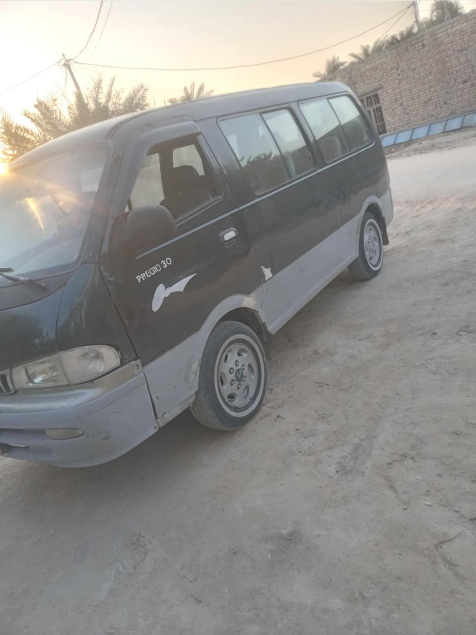 سلام عليكم بريجو للبيع موديل ٩٧ رقم َكربلاء ألماني مكينه ٣٠٠٠تبخر وشواصي مصلحات تخم تاير كير نظيف كهربائيات شغاله مصفره  هيئه خط وبحث  وغرامات المرور   بيه تبديل جنطه وباب وباقي بلادي سعره ٥٨ وبيه مجال بسيط   ***********
