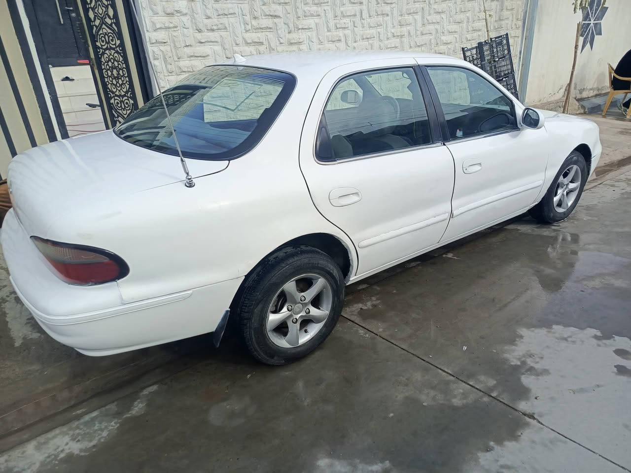 سلام عليكم
كيا كريدوس موديل 95  رقم انكليزي سليمانية كير اوتوماتيك تبريت  اربع جامات كهربائي قفل مركزي سنوية لحد 2031 هزة فحص جديدة كير محر بشرط فقط صبغ عام للجمالية محرك احمر ..السعر 42 بيهة مجال للطيبن 
عنوان سيارة كركوك شورجة ..رقم موبايل ***********
