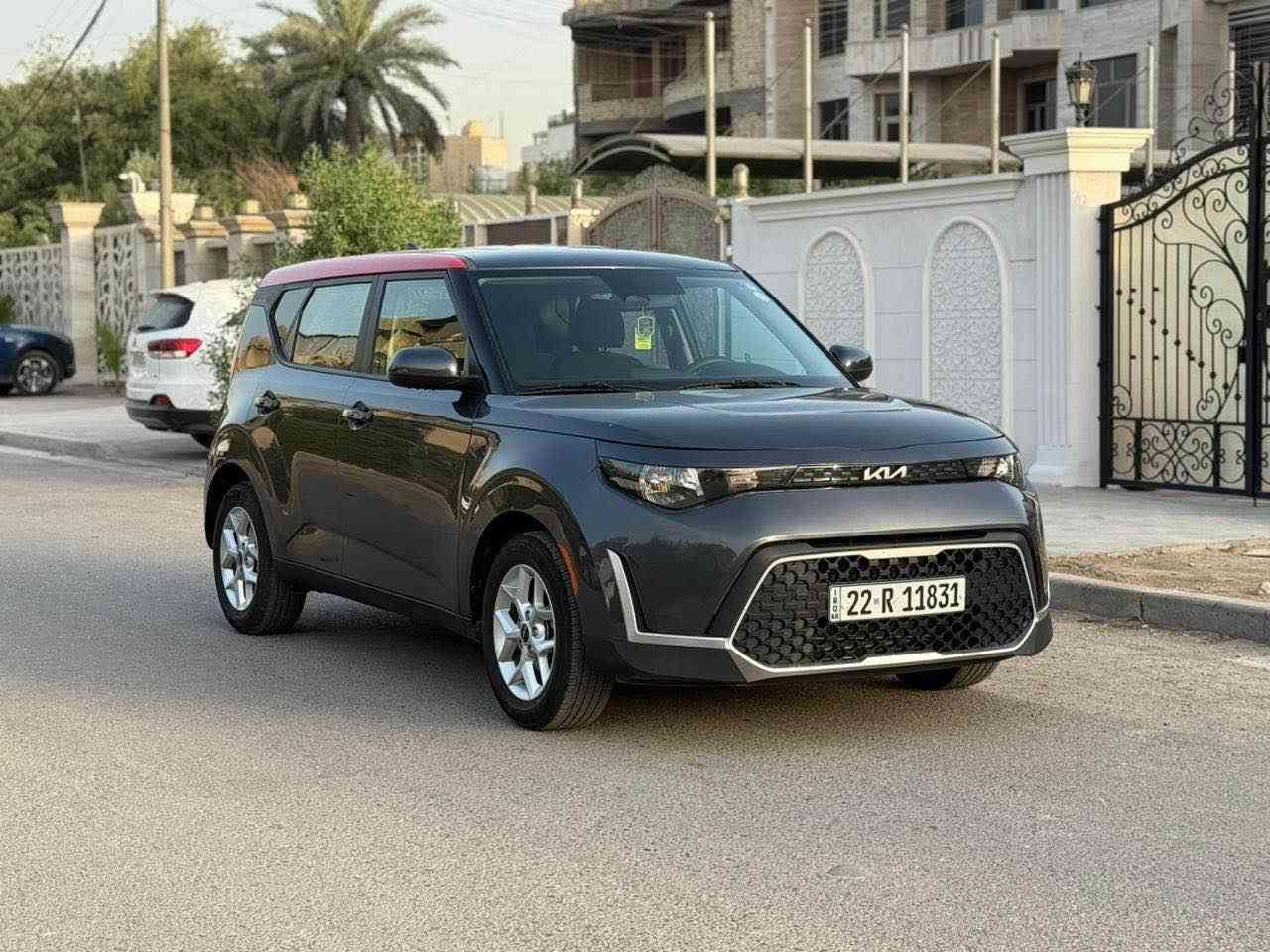 كيا صول موديل 2023 
لون فيلي دخول جديد
رقم اربيل جديد تحويل وكالة حاضر 
 محرك 2000 دوش 
كير at
موصفات 
 نضام سبورت رادارات امامي خلفي
 كامره دوره شاشه موصفات حلوه 
حادثه كما موضح بل  الصور 
جاملغ امامي ايمن وجاملغ خلفي ايسر وشبر بل بنيد 
للتواصل ***********
السعر 148$$$ بغداد, العراق
