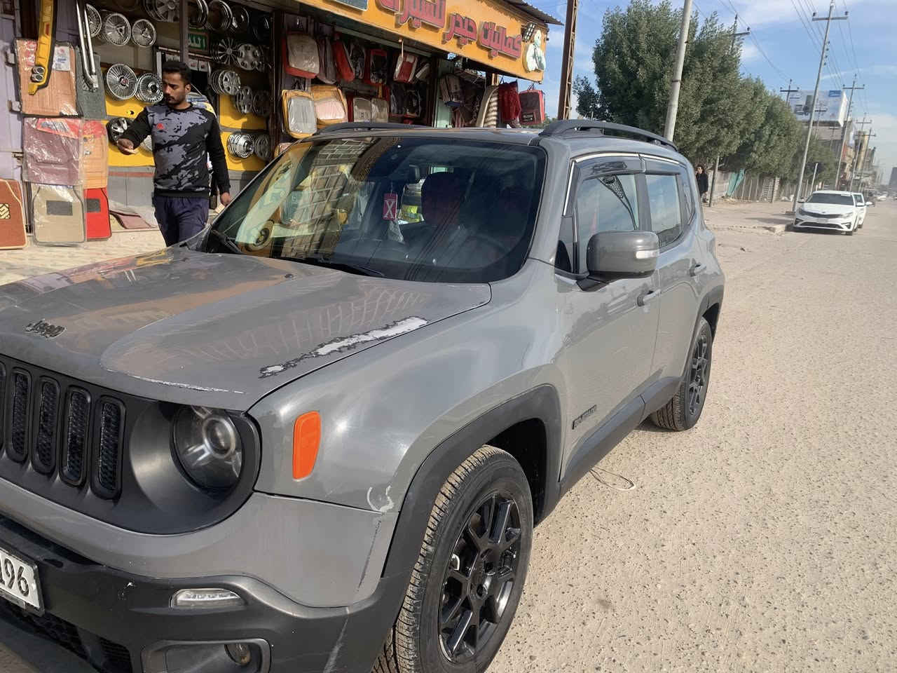 جيب رينكد 2020 محرك 2400 ماشيه 53 ميل رقم بصرة حادثها جاملغ ايمن يحتاجله صبغ ،،،
السياره كامله مكمله  السعر 122$ للتواصل ***********
