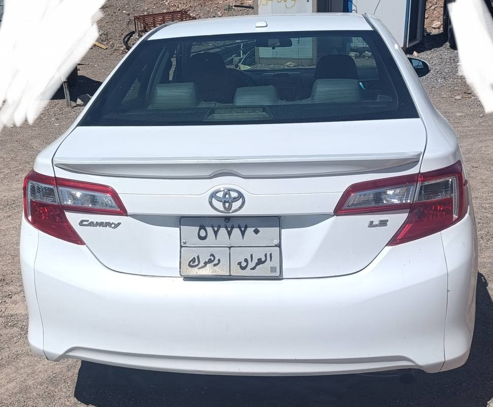 كامري امريكى ٢٠١٢ رويشتوو ٢٠٠ م نيف دركه صبخ بي داخلى كير محرك نه كرايه وه سياره نضيف دهوك, العراق
