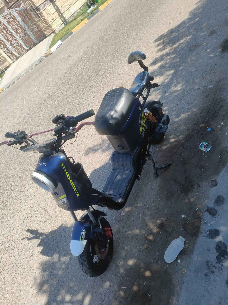السلام عليكم عندي درجة شحن بيع R9 بطارية جدد حجم بطارية 15 5 مكانك بغداد حي العامل السعر 360 مجال شراي تصل رقم ***********
