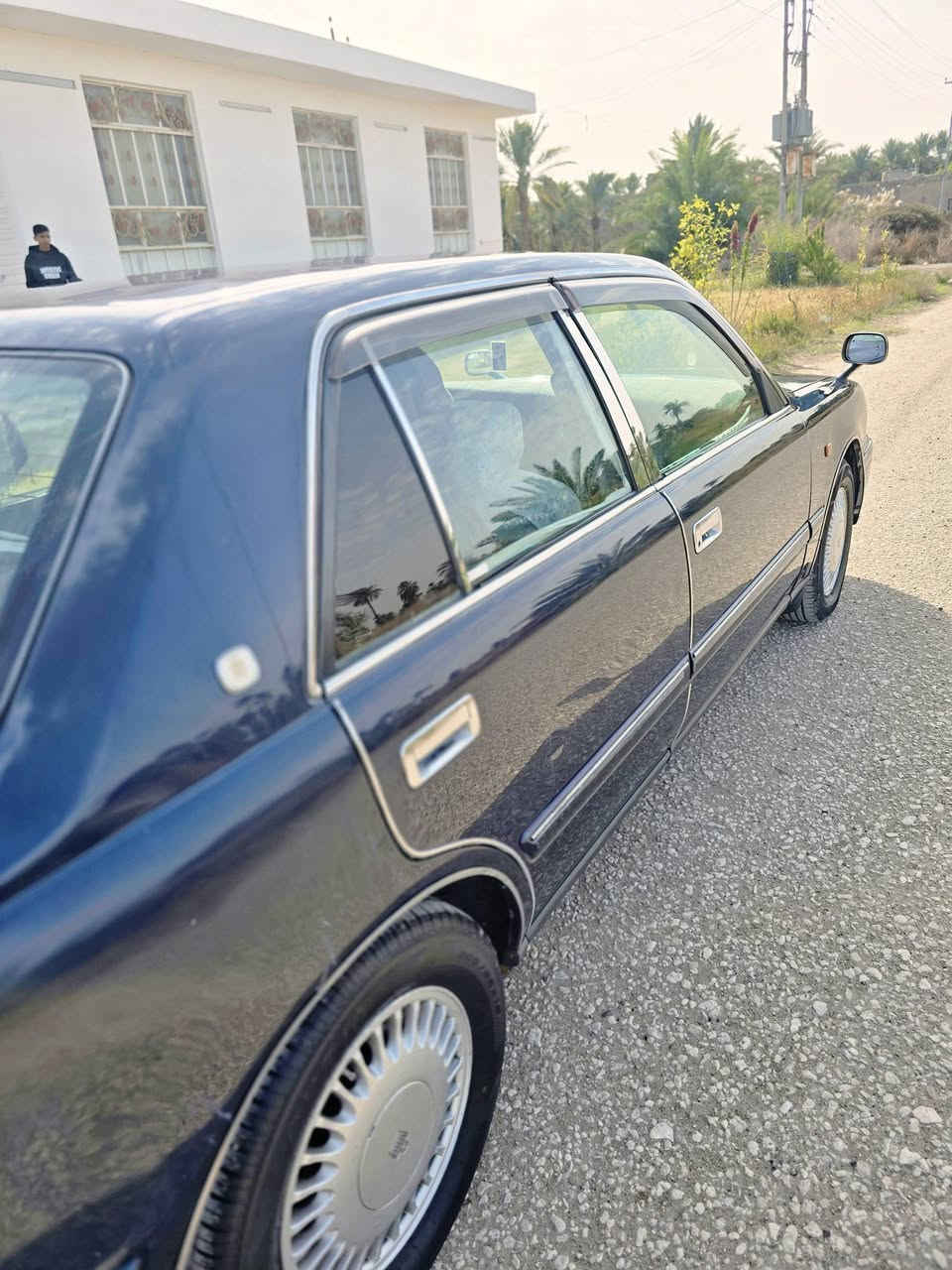 السلام عليكم 
راس الثور تكم. حبري رقم بغداد بسمي 
فول مواصفات 5 دكم  شاصي 55 مكينه في فيتي 3000 فيشه وبطل اسود مكينه وكير مكفولات حداديه توني مسويه تخم تاير جديد  تبريد شغال بس التدفئه لاغيه السياره مكفوله من كص ونقل وضربه قويه  بس ضربه بجاملغ الخلفي بسيطه والباقي كفاله حته من الصبغ بس جاملغ خلفي السعر( 100) وبيه مجال العنوان (الديوانيه - غماس) رقم الموبايل ‏‪***********‬‏
