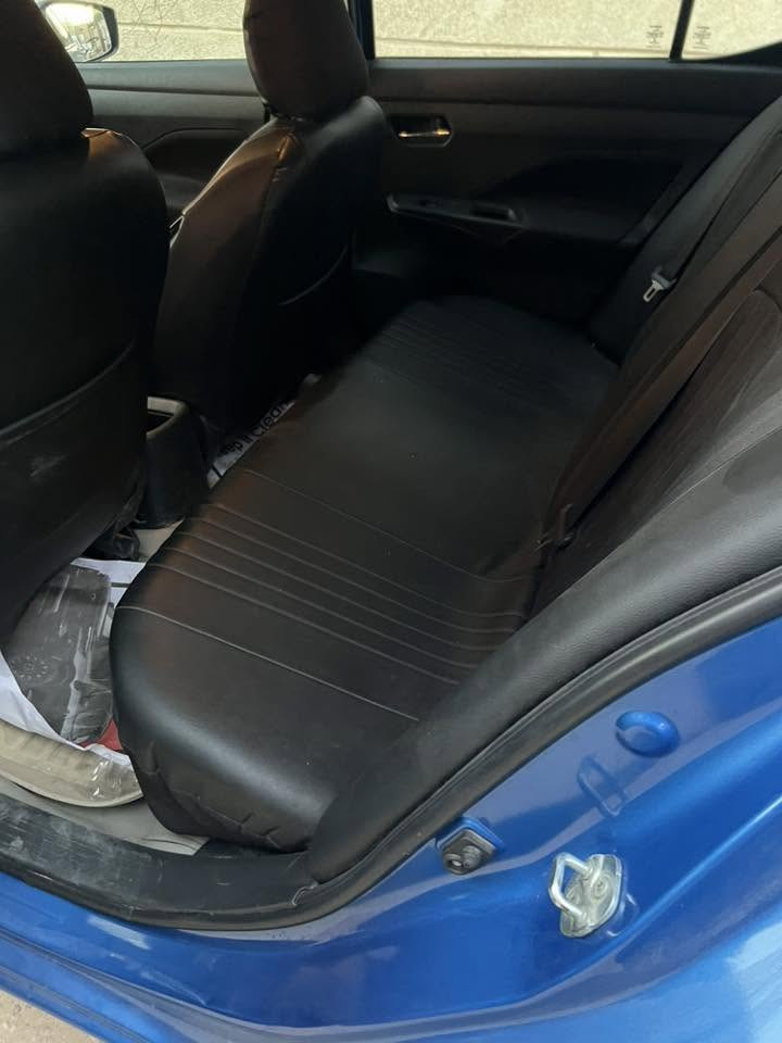 🚗 للبيع | نيسان فيرسا 2021 (معوقين - بصرة)

* موديل: 2021
* الفئة: SV
* وارد: أمريكي (غرق - تعمل وتسير)
* الاستخدام: السيارة عندي من سنتين
* العداد: حوالي 100 ألف كم
* باقي على فك القيد: سنتان

✅ السيارة مكفولة من ناحية المحرك والضربة وكير 
✅ صرفية البنزين ممتازة واقتصادية جدًا.
✅ السيارة نظيفة جدًا والاستخدام شخصي.
⚠️ توجد فقط بعض الملاحظات البسيطة في الحدادة.

📄 الأوراق: عندي وكالة عامة، وأُنجز معاملة البيع للمشتري.

💰 السعر: ١٢٠ ورقة، وقابل للتفاوض بشكل بسيط.

📍 الموقع: البصرة – المعقل

📞 للتواصل: ***********

❌ غير متواجد على فيسبوك.
📲 التواصل اتصال أو واتساب (اتصال فقط).
