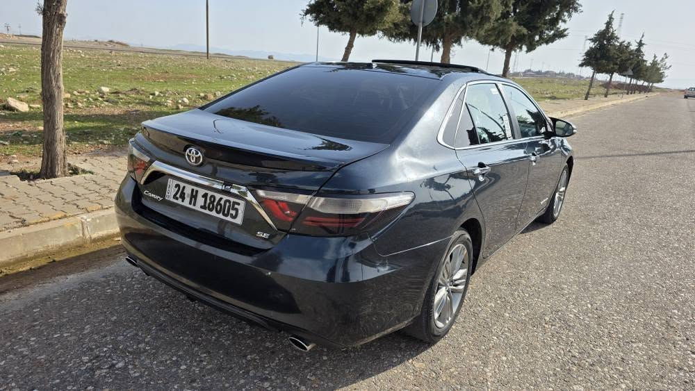 السلام عليكم

فروتن يان تبديل ژيك گەل سیارەک ارزانتر 

كامري 2017 سبورتی 
سلاید 
3گیر 
شاشە مەزن
رقم سنوی جدید
گیر و مکینە شرت 
پشتا وێ حادیسا امریکایه و پشتاوی بی سبوخە 
لڤیری چاملوخ و بوند بینە سبخ بی ایرباک بی شاصي  
دینار مصرف تيدا نية 
142$ و مجال 
 *********** كورةك واتس اب زاخو, دهوك
