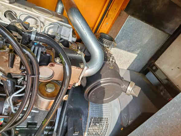 سلام عليكم بيركنز نكليزي. 45kv. جاهز لاتنقيص ولاتبخير سوبر. سعر 45$بيه مجال مكاني كربلاء المقدسه ***********
