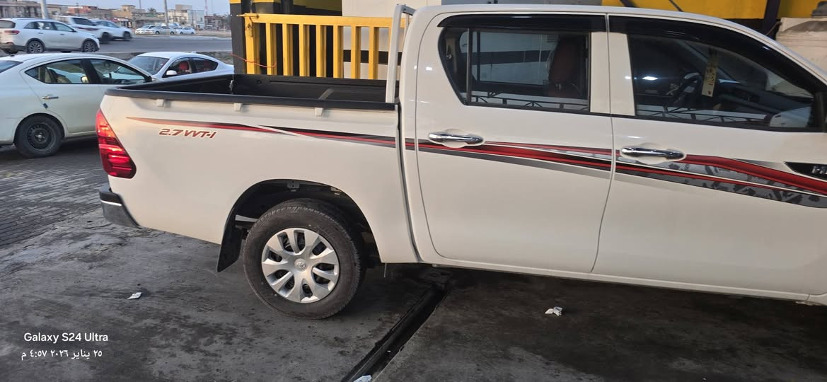 سلام عليكم بيكم هايلوكس موديل 2025 سياره وضع شركه ساز كير عادي السعر  255 رقم بصره رقم الهاتف ***********
