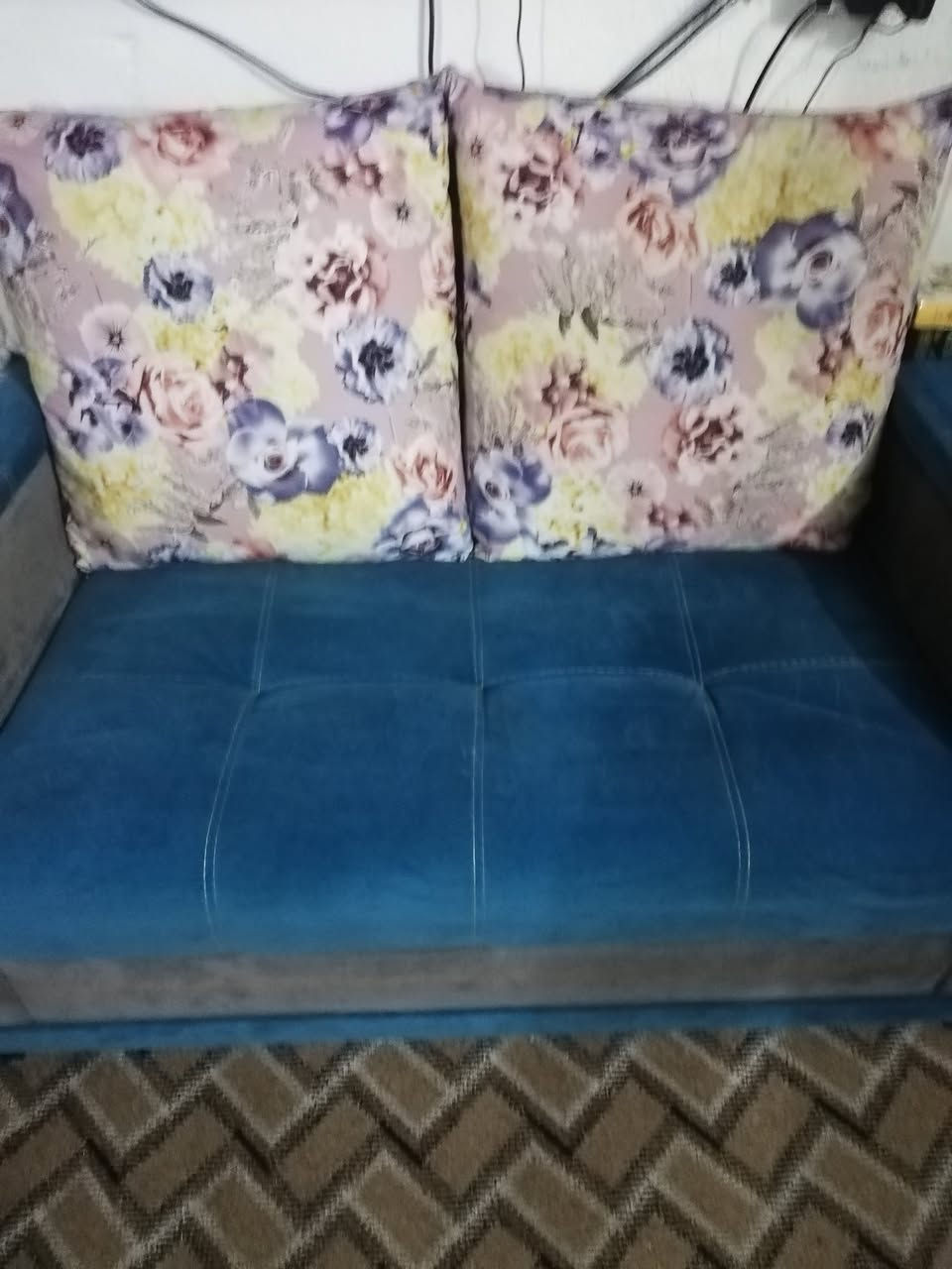 تخم ٢ قنفة كبيرة و ١ قنفة صغيرة و ٢ كراسي


**إذا كنت صاحب هذا الإعلان وتريد حذفه لأي سبب، رجاءا أرسل رسالة إلى الدعم الفني**