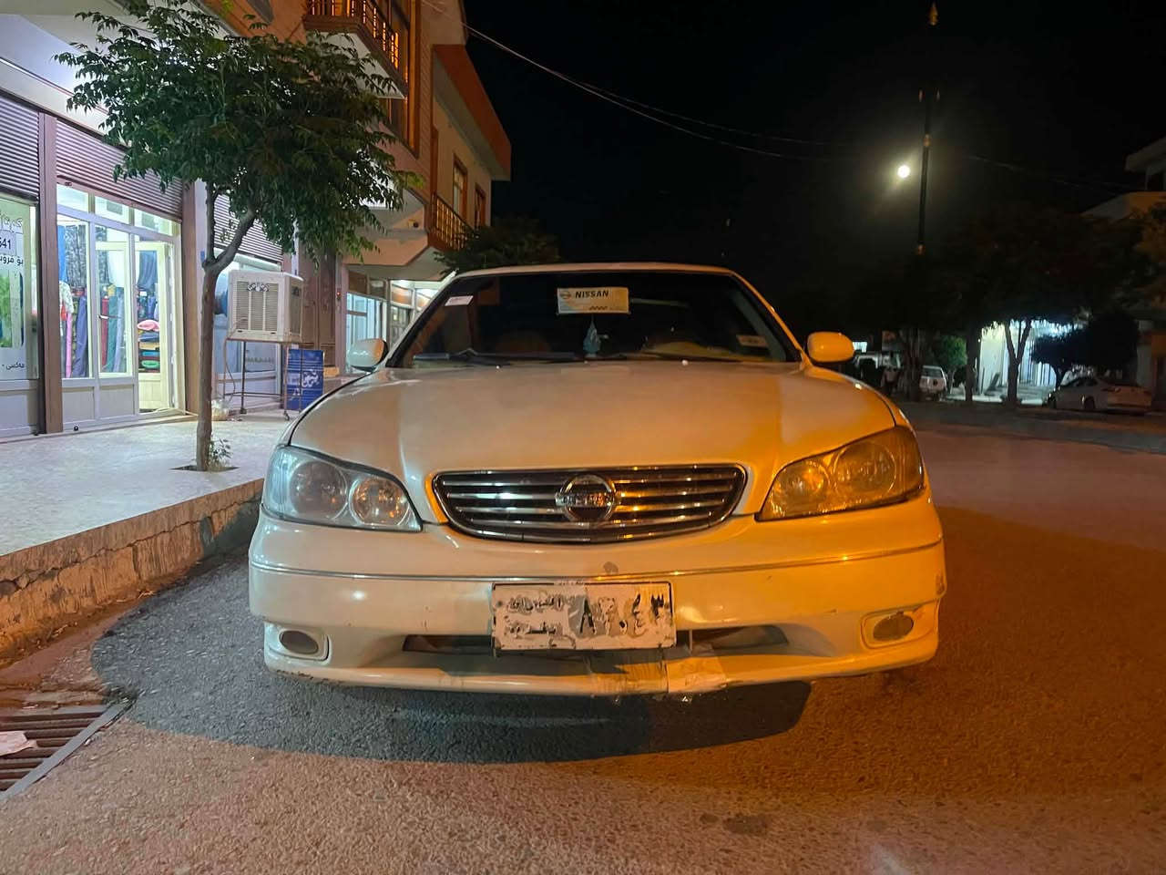 نیسان ماکزیما  بۆ فرۆشتن 
حلوج حلوج حلوج 
مۆدێل٢٠٠٤
مەکینە .سێ هەزار مەحەسەن . گێڕ عادی
مانگێکە گێڕ و مکینەی  ئەوروپی لۆکم هەڵداوەتە سەری
 سەیارەکە ڕوبەڕو جوانترە. 
موس بڕاوە بەشەرت
سەیارەکە حلوجە واتە بێ ڕەقەم ماڵی مادەنی بەشەرت 
ئاڵو گۆڕ و قیستو قەرزم نیە ❌
کارەبای بە شەرت  
لێدراوی پێشی لای سایەقی هەیەتی ماباقی. هەمووی بەشەرت.
شوێن ڕانیە سعری ، ٢٤ گەڵاو مێک مەجال 
‎*********** . وات ساپ . فایبەر رانية, السليمانية
