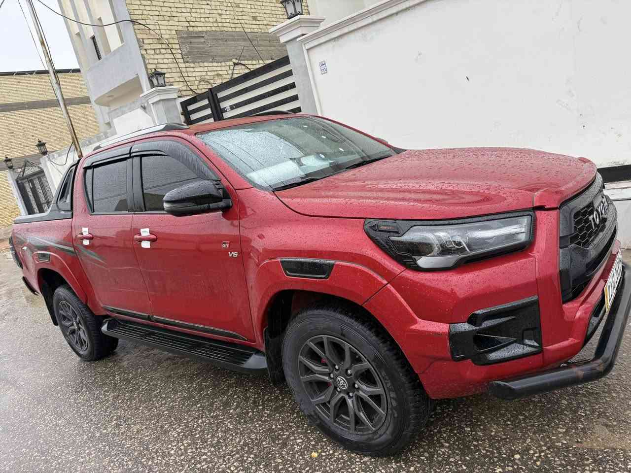 تيوتاهايلوكس GR للبيع موديل2023
ماشيه52 الف كيلو متر
مكفوله ماعدا بارد شبر واحد بالباب الخلفي 
سعر السياره395 ورقه مكان السياره النجف قريه الغدير
للستفسار***********
