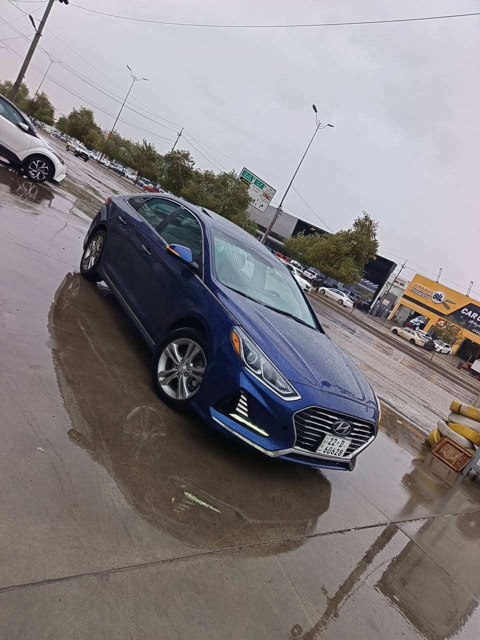 سلام عليكم سوناته وارد مريكي للبيع موديل 2018سياره بيه جملغ وبنيد فقط بدون دواخل شراط سياره فول مواصفات سبورت ماشيه 77Kكيلو ابيع او مراوس حسب الاقناعه سعر 145$مكاني الحله الحمزه الغربي تواصل ***********
