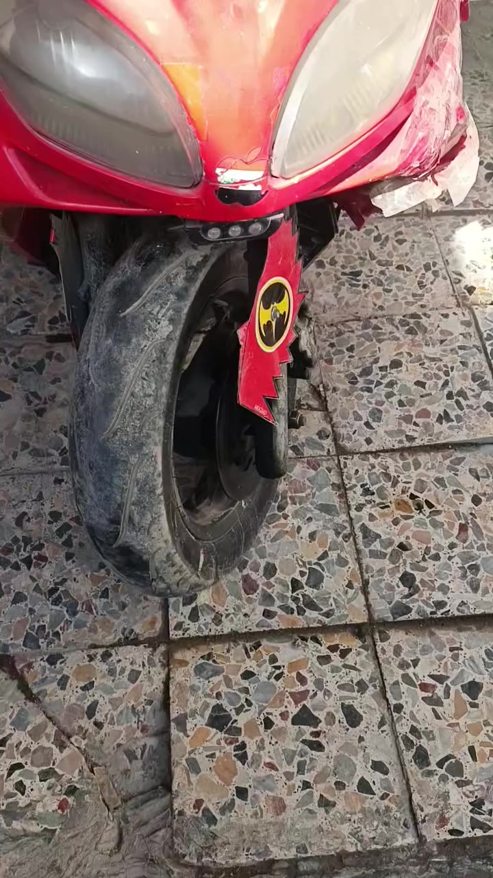 للبيع هو مراوس وانت فرق 08 تشتغل تشتغل وتطفي اخوان فتره فتره تاخذه وتطفى ابيها علىه بغداد كماليه خليجي ياخذها نجي اخذها يدفعها اذا عندك دراجه 0806 انطوا فرق بس يكون دراجه نظيفه


**إذا كنت صاحب هذا الإعلان وتريد حذفه لأي سبب، رجاءا أرسل رسالة إلى الدعم الفني**