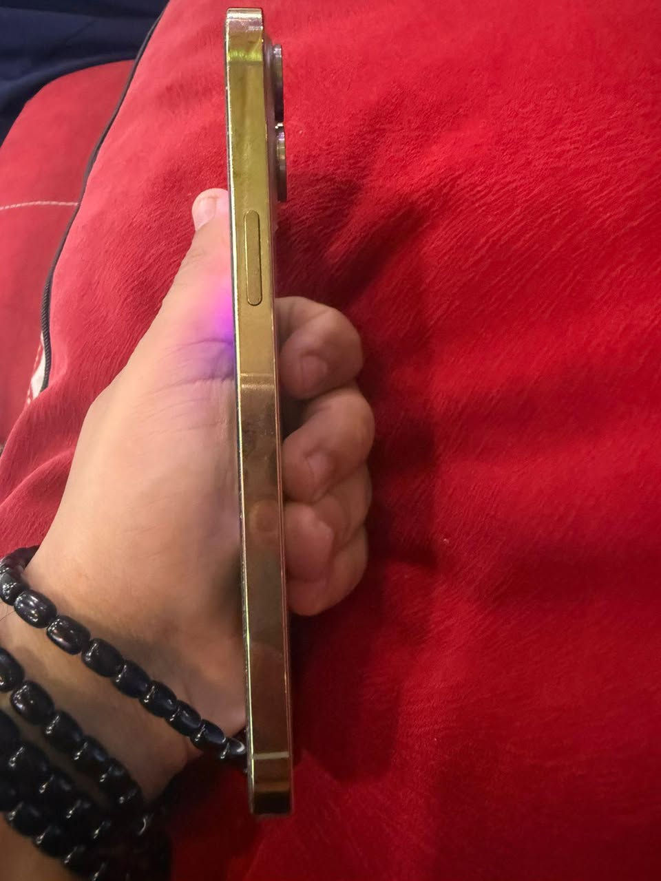 السلام عليك للبيع ايفون 12 برو ماكس ذاكره 512بطاريته 87 جهاز وتر بروف ممفتوح ابد شرق اوسط نموذج m
مكاني بغداد 
 واتساب *********** 
*********** رصيد 
السعر ب 550 وبي مجال مال بيع
