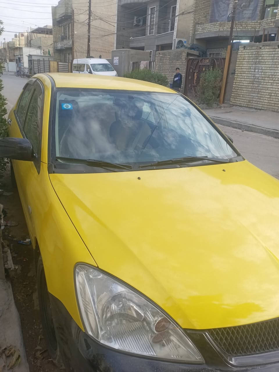 سلام عليكم سياره لانسر مسيوشي للبيع 2009 سياره نضيفه مصبوغه قبل فتره جانت خصوصي رقمهه كربلاء رقم جديد كير مكينه تبريد سياره نضيفه مال جناي سعر ٧٥بيهه مجال***********
