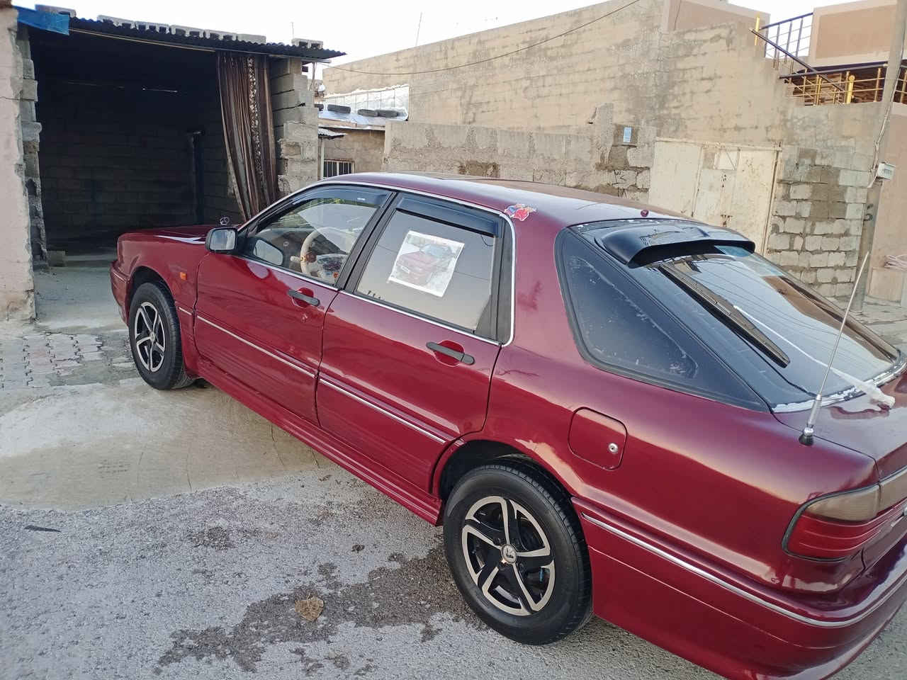 ***********اسيا ***********گلاند موديل 1992مه كينه 63ارم بلاستيك هه ولير ارم وسه نه وي بي ده حم وليدران كيرومه كينه وته قه وره قه به شه رت نمونه يه مالي دوسته سلايت و مه سحه نرخ 33
