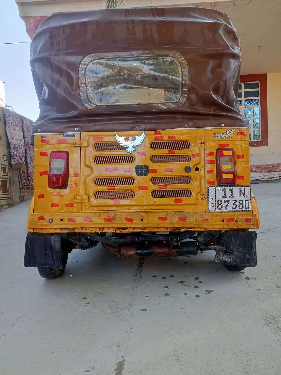 السلام عليكم تكتك للبيع الموديل 19  السعر 5 ونص وبيها مجال تكتك خير من الله لاتنقيص الاتبخير  مكاني ديالى بعقوبة تصل ودلل ***********
