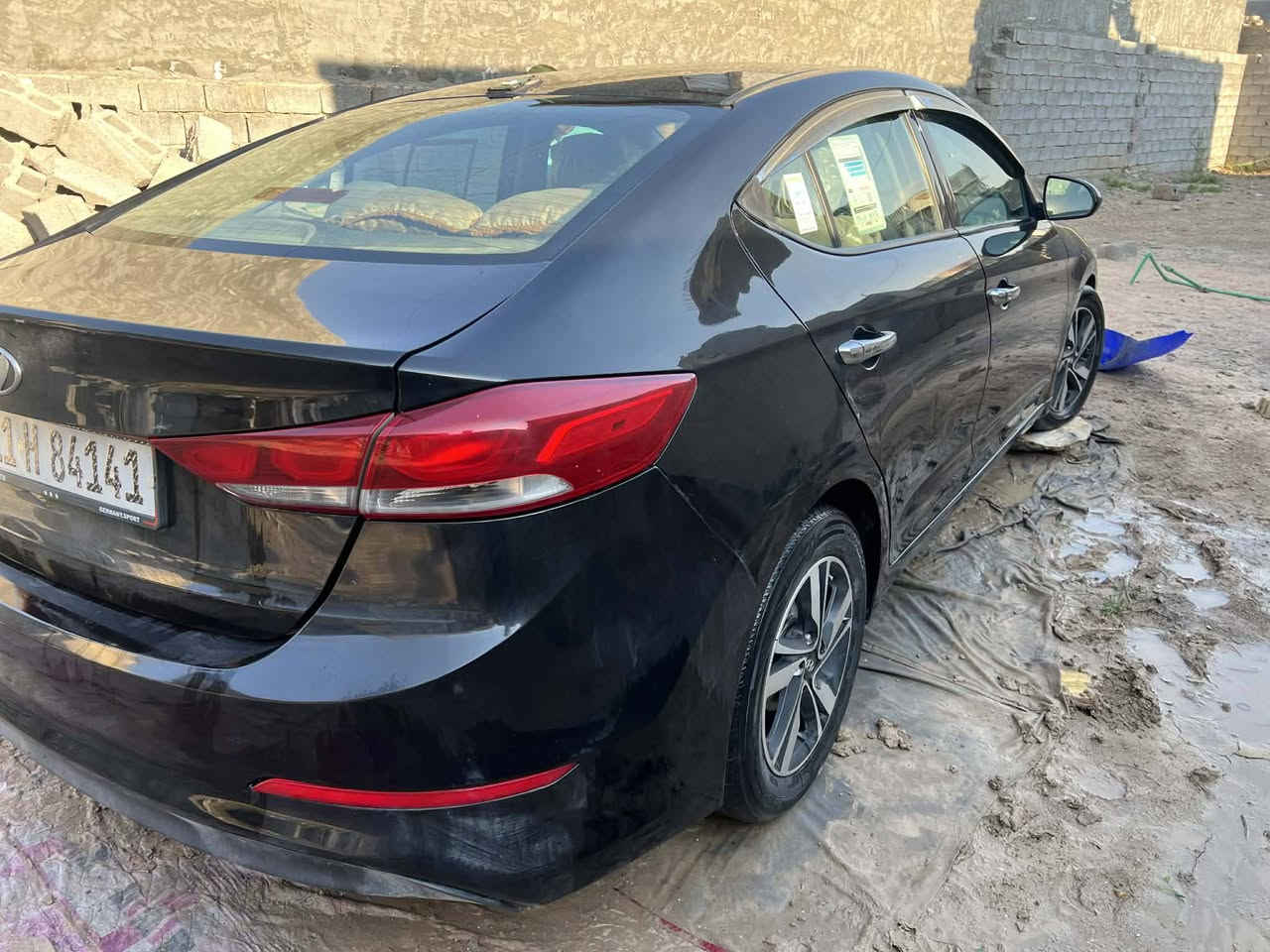 السلام عليكم النترا موديل 17 امريكي نص فول كير محرك خير من الله  صدر بحاله جيده رقم بغداد انكليزي محرك 2000  حادثه بأمريكا خشم بنيد وبل عراق بيه قطعه السعر 107.  بيه مجال بسيط   مكاني بغداد ابو غريب  لبيع  ***********
