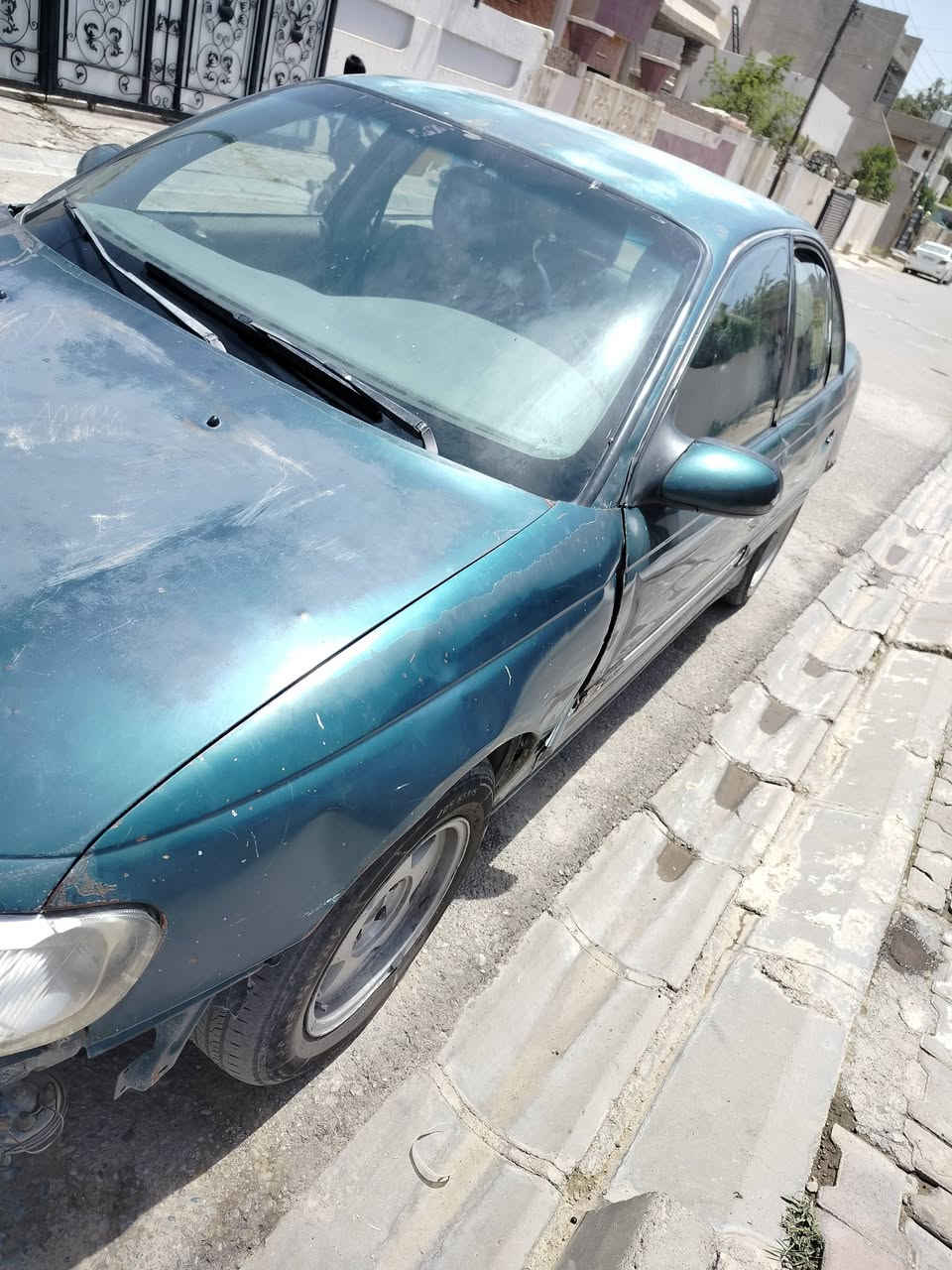 سلام عليكم اوبل بزون مديل 95مشروع وطني بئسمنه سنوية ضايعه قبل كم يوم بيع وجهه لل 2027 تحويل مباشر مكينه طك جيس VVT شرط ترايك 200 بيه نقص دعاميه السياره مال جناي 5سنوات عدنه لا خياس مكان كركوك السعر  28 رقم تلفون ***********
